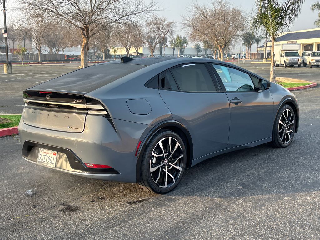 Thumbnail: 2023 Toyota Prius Prime - 5