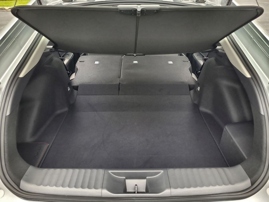 2025 Toyota Prius LE 20