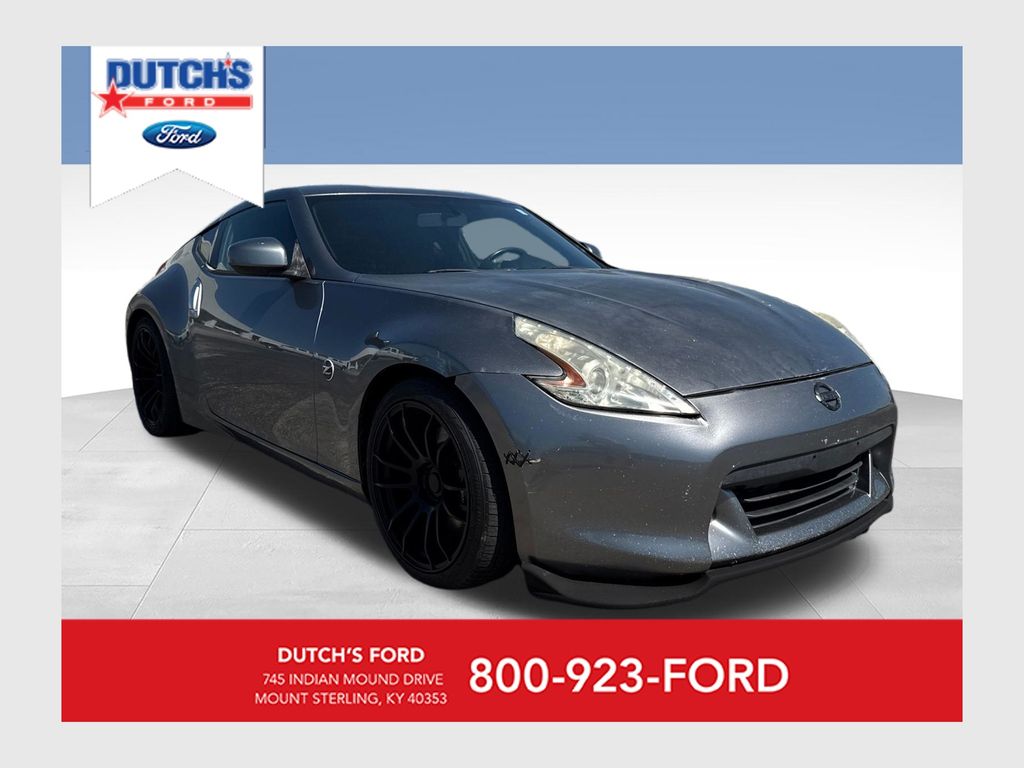 Gray (Gun Metallic) 2011 Nissan 370Z Coupe Rear-Wheel Drive 6-Speed Manual