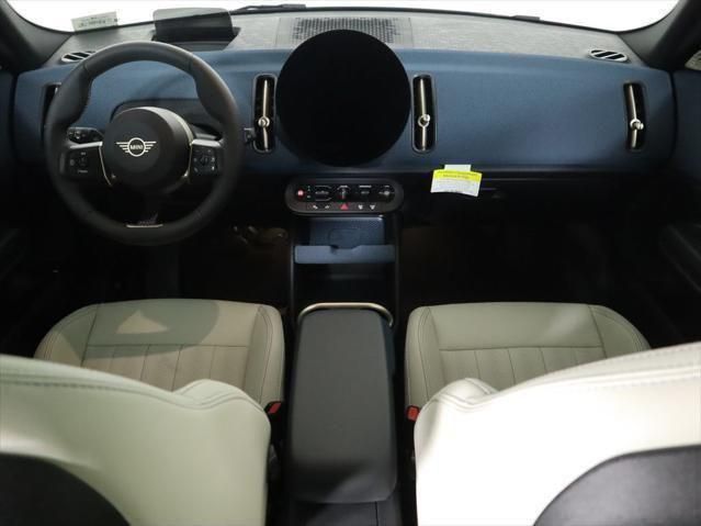 Thumbnail: 2026 MINI Cooper Countryman - 9