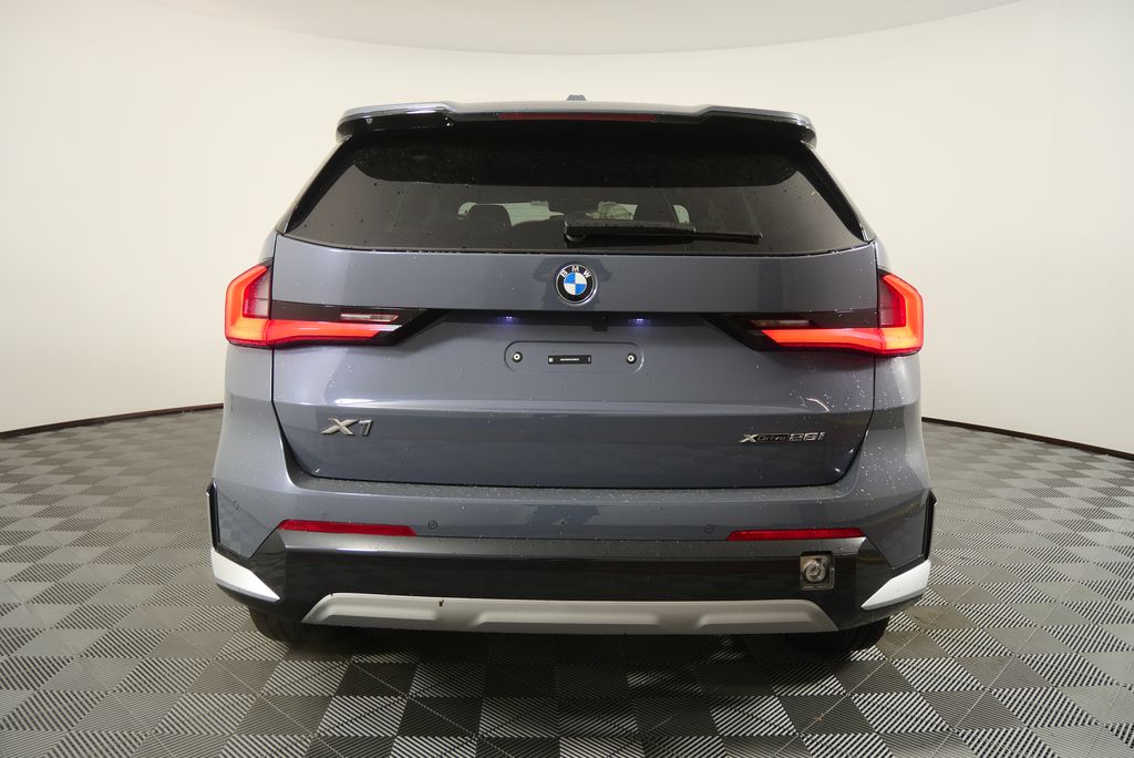 Thumbnail: 2026 BMW X1 - 4