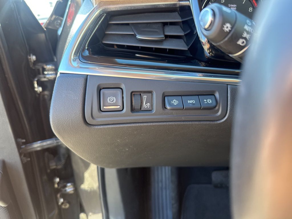 Used Car 2020 Cadillac Xt6  Premium Luxury For Sale Under $30,000 In Austin, Texas