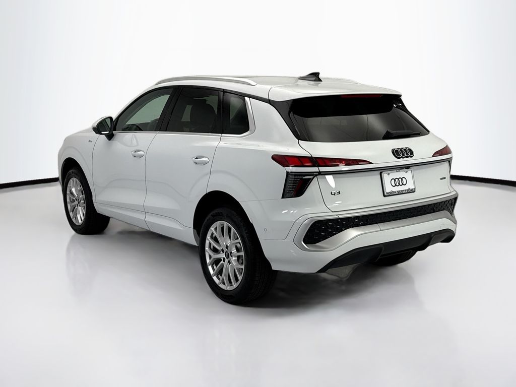 Thumbnail: 2026 Audi Q3 - 7