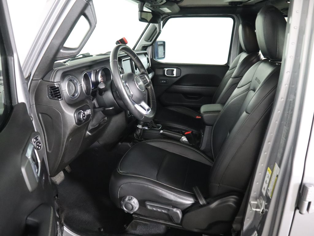 Thumbnail: 2020 Jeep Gladiator - 20