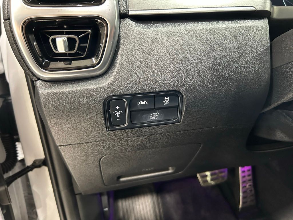 used 2023 Kia Sorento car, priced at $33,953
