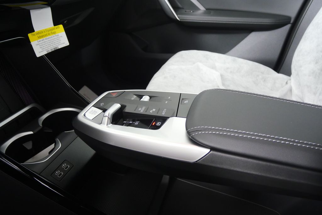 Thumbnail: 2026 BMW X1 - 21