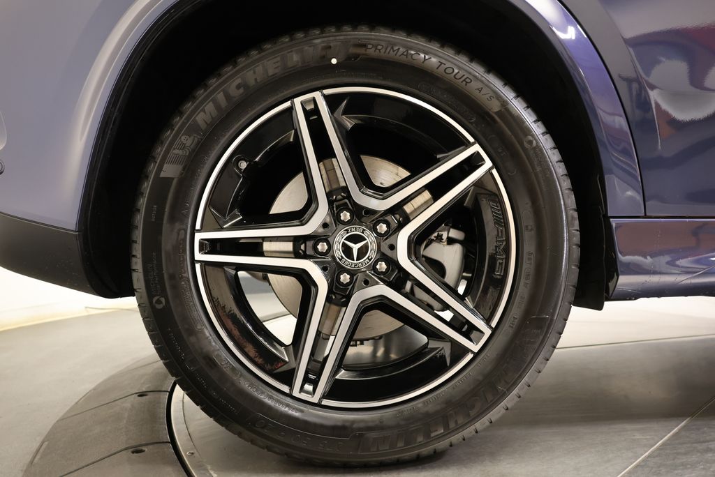 Thumbnail: 2026 Mercedes-Benz GLE - 13