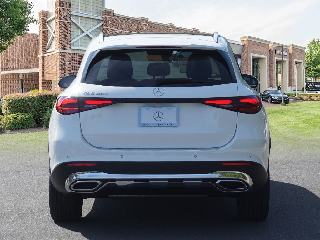 Thumbnail: 2026 Mercedes-Benz GLC - 5