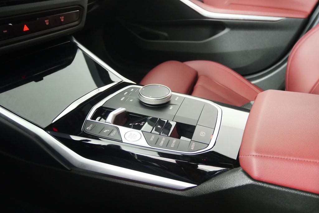 Thumbnail: 2023 BMW 3 Series - 25