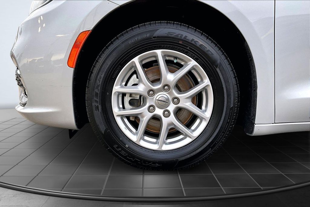 2024 Chrysler Pacifica Touring L Silver at Gullo Toyota