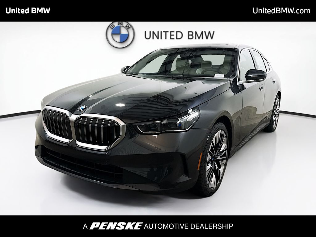 Thumbnail: 2026 BMW 5 Series - 1