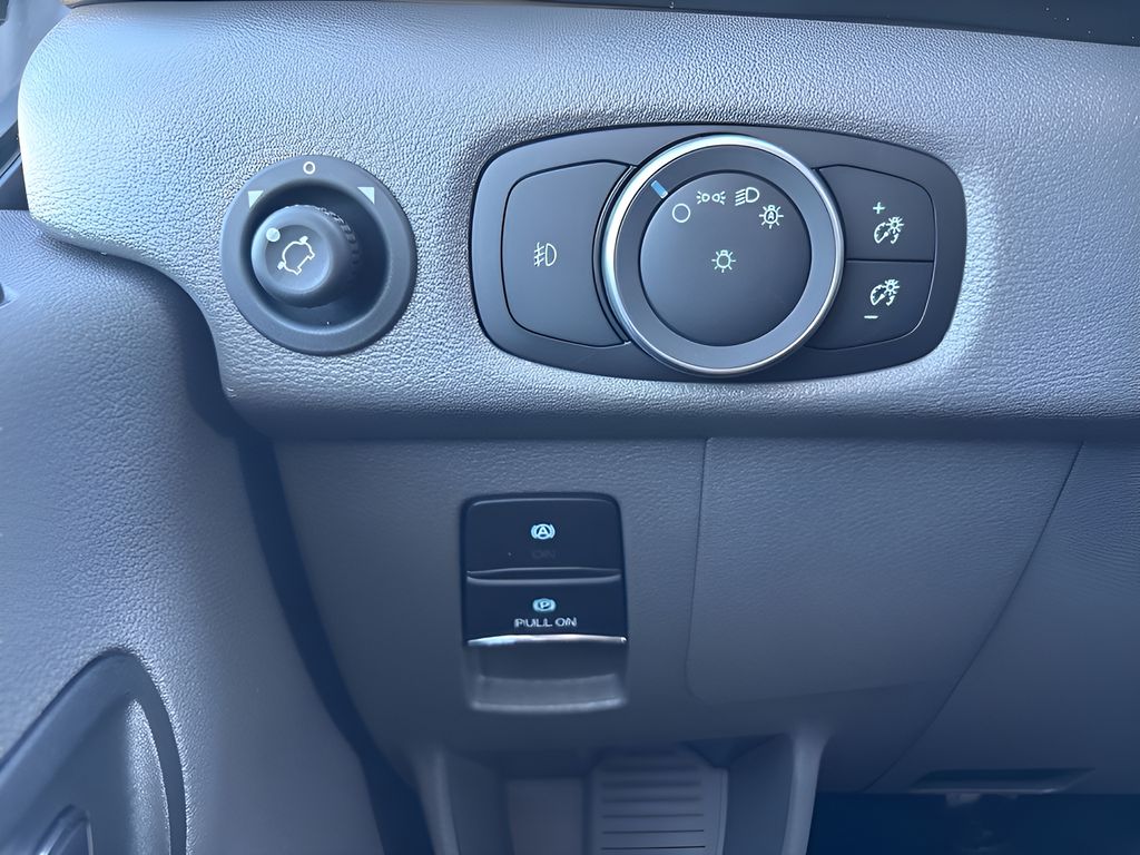 2025 Ford Transit-350