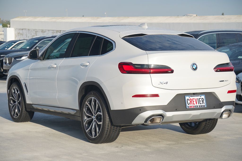 Thumbnail: 2025 BMW X4 - 7