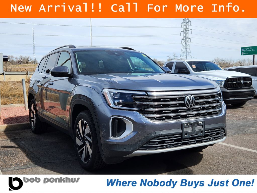 2025 Volkswagen Atlas 2.0T SE w/Technology