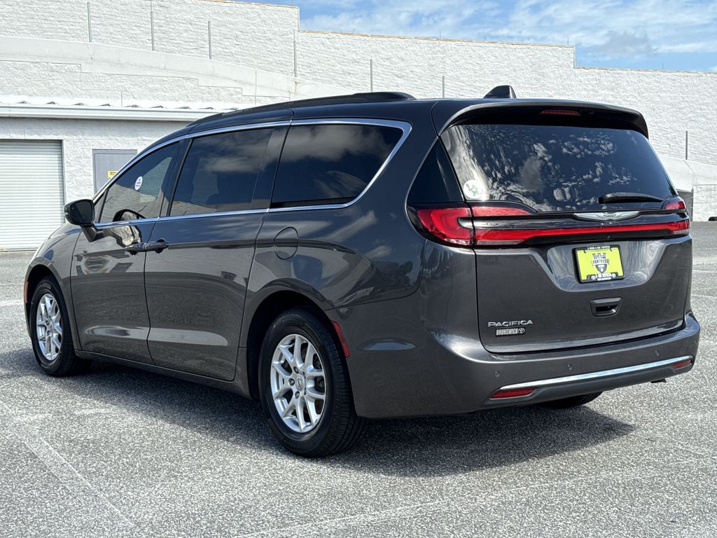 Used 2022 Chrysler Pacifica Van