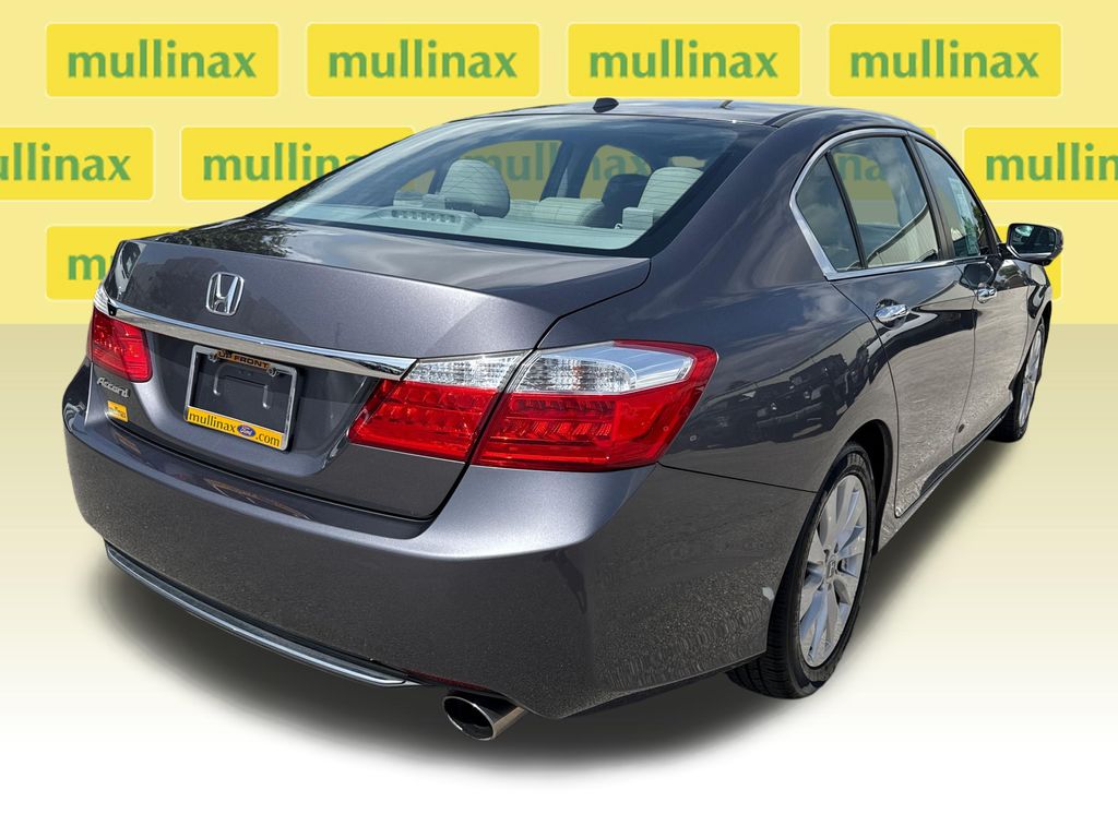 Used 2014  Honda EX-L image 4
