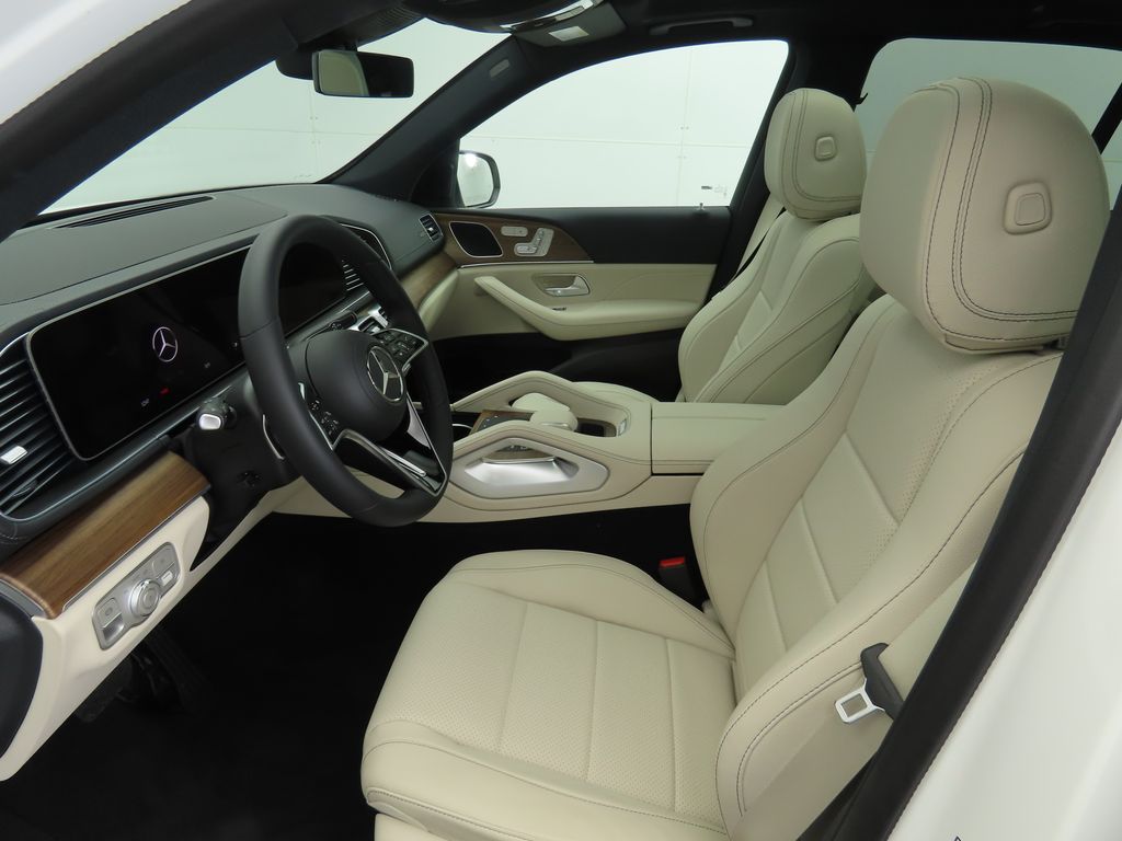 Thumbnail: 2026 Mercedes-Benz GLE - 21