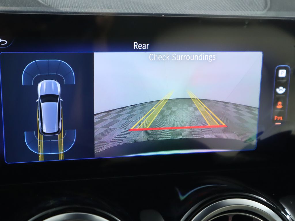 2024 Mercedes-Benz EQB 250+ 17