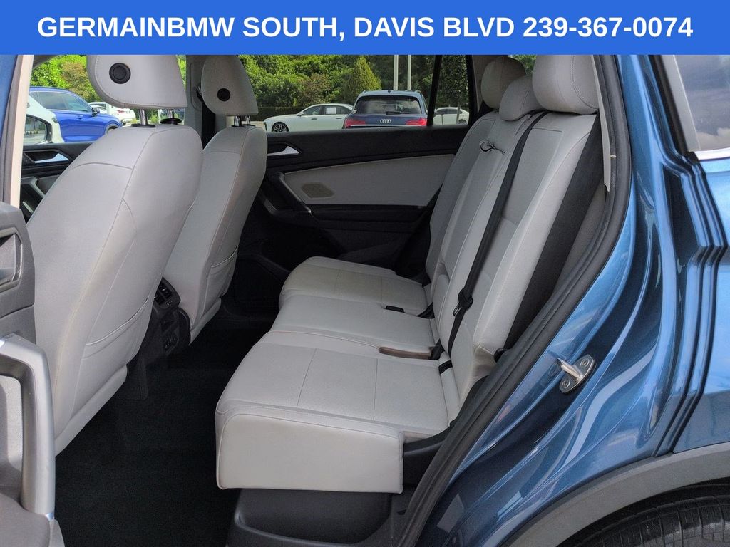 Used 2020 Blue Volkswagen 2.0T SE image 16