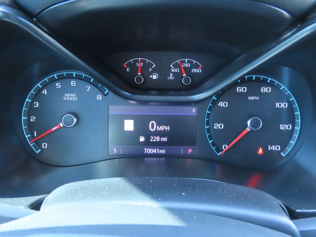 2021 GMC Canyon Elevation 19