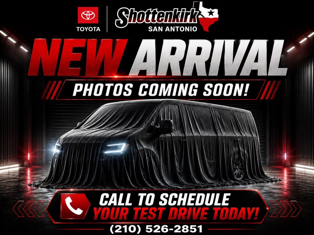 Used 2025 Toyota Sienna Van