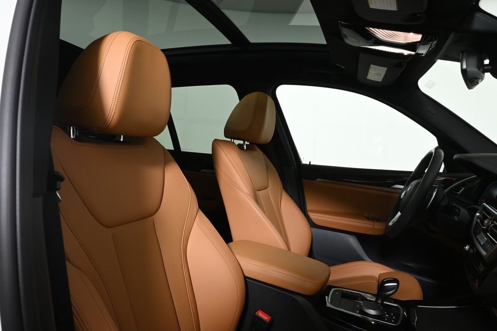 Thumbnail: 2023 BMW X3 - 30