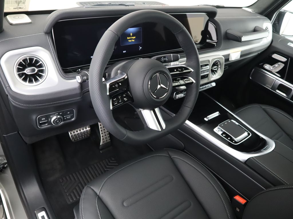 Thumbnail: 2025 Mercedes-Benz G-Class - 10