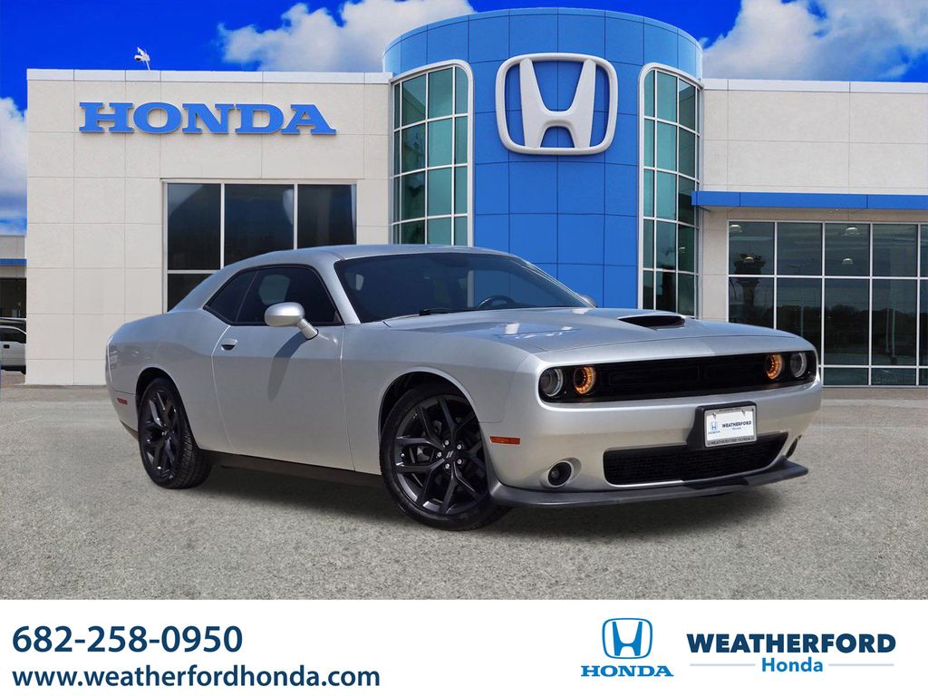 Triple Nickel Clearcoat 2022 Dodge Challenger Coupe Rear-Wheel Drive 8-Speed Automatic