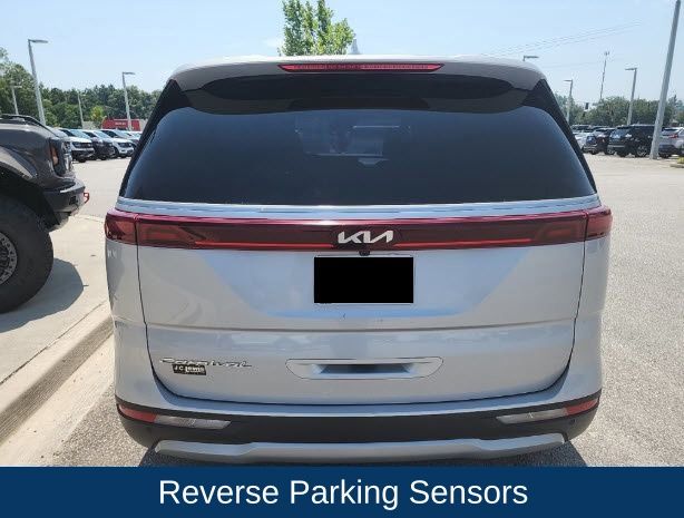 2022 Kia Carnival LX