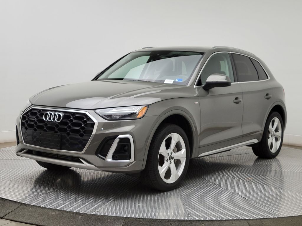Thumbnail: 2023 Audi Q5 - 2