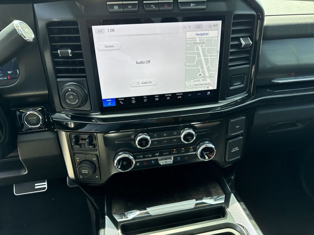 2024 Ford F-250 Lariat photo 11