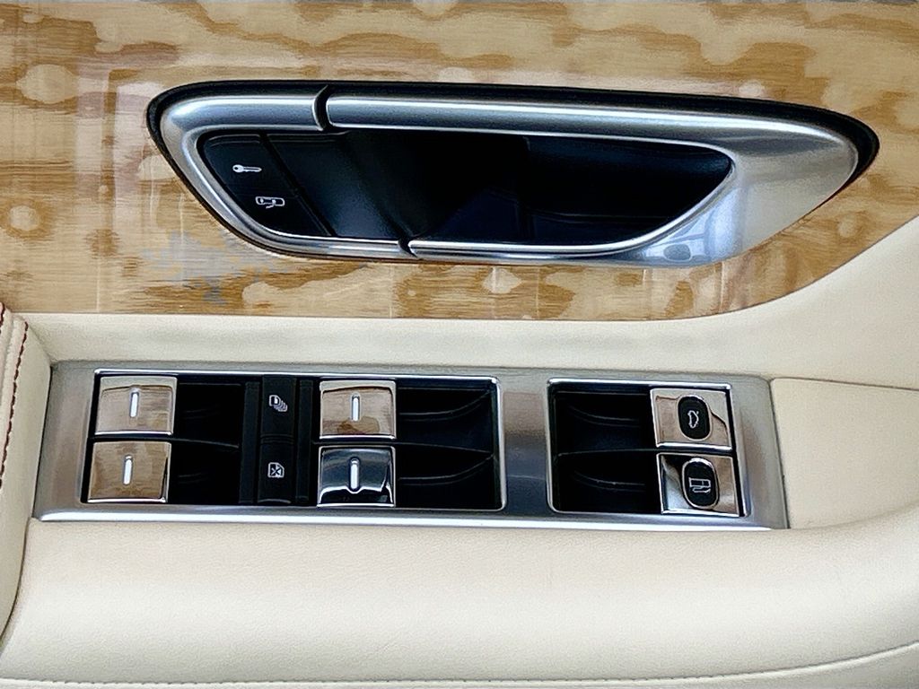 Thumbnail: 2017 Bentley Continental - 29