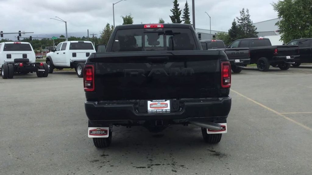 2025 RAM 2500 Tradesman - Photo 7