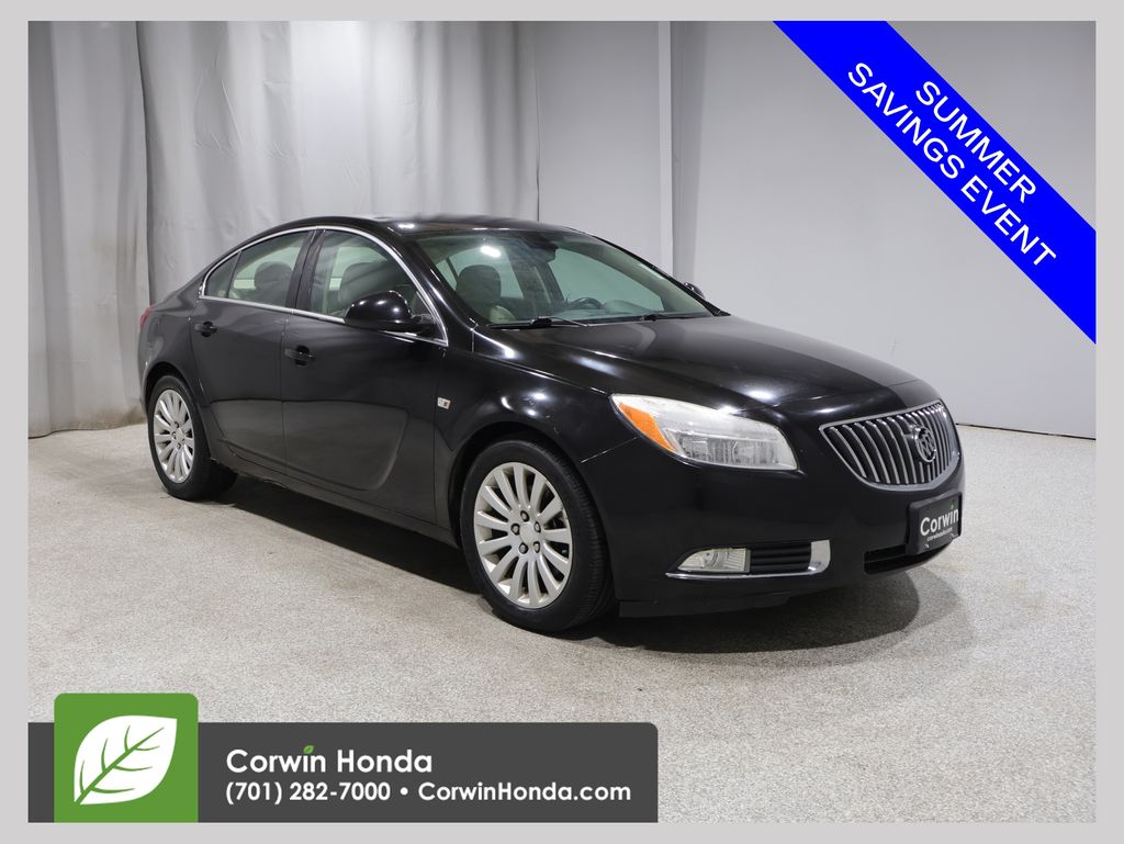 Gold Mist Metallic 2011 Buick Regal Sedan Front-Wheel Drive 6-Speed Automatic