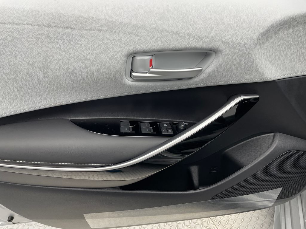 Thumbnail: 2025 Toyota Corolla - 9