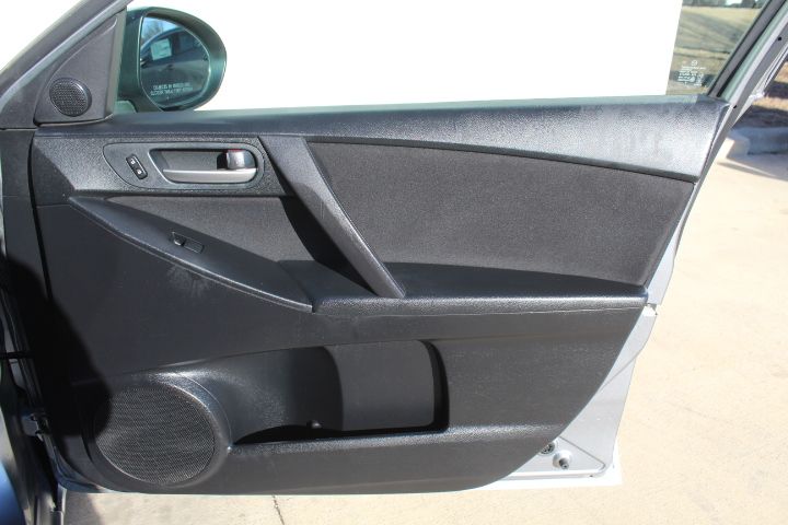 Used Car 2010 Mazda Mazda3  I Touring For Sale Under $10,000 In Georgetown, Texas