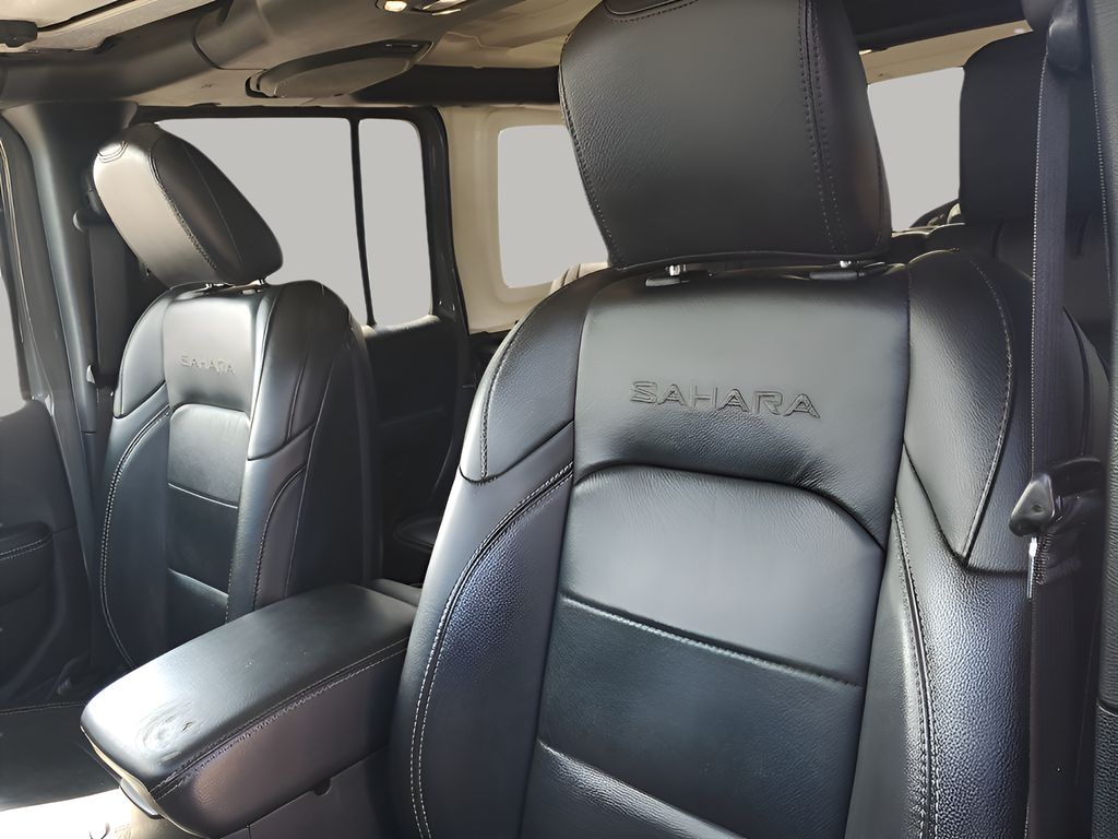 Used Car 2019 Jeep Wrangler  Unlimited Sahara For Sale Under $25,000 In Austin, Texas