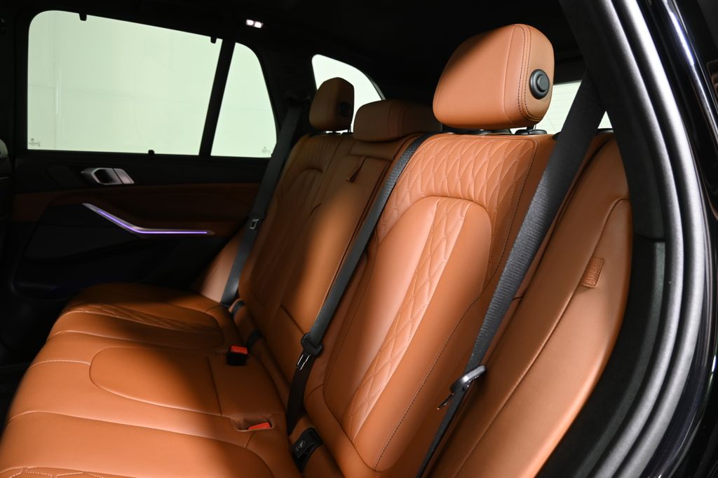Thumbnail: 2025 BMW X5 - 4