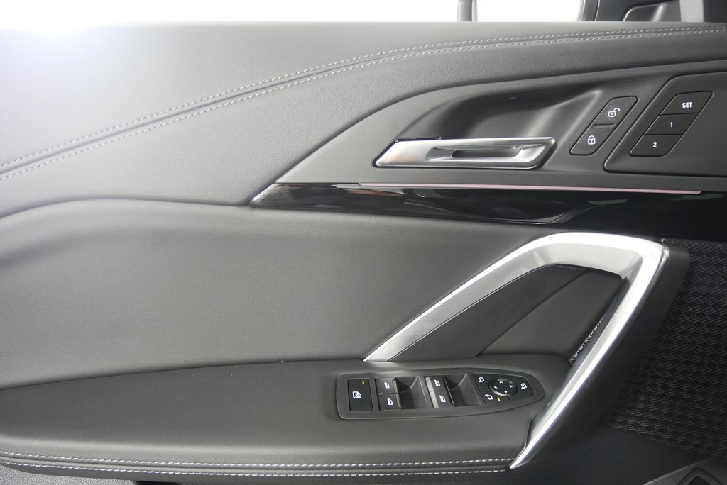 Thumbnail: 2025 BMW X1 - 8