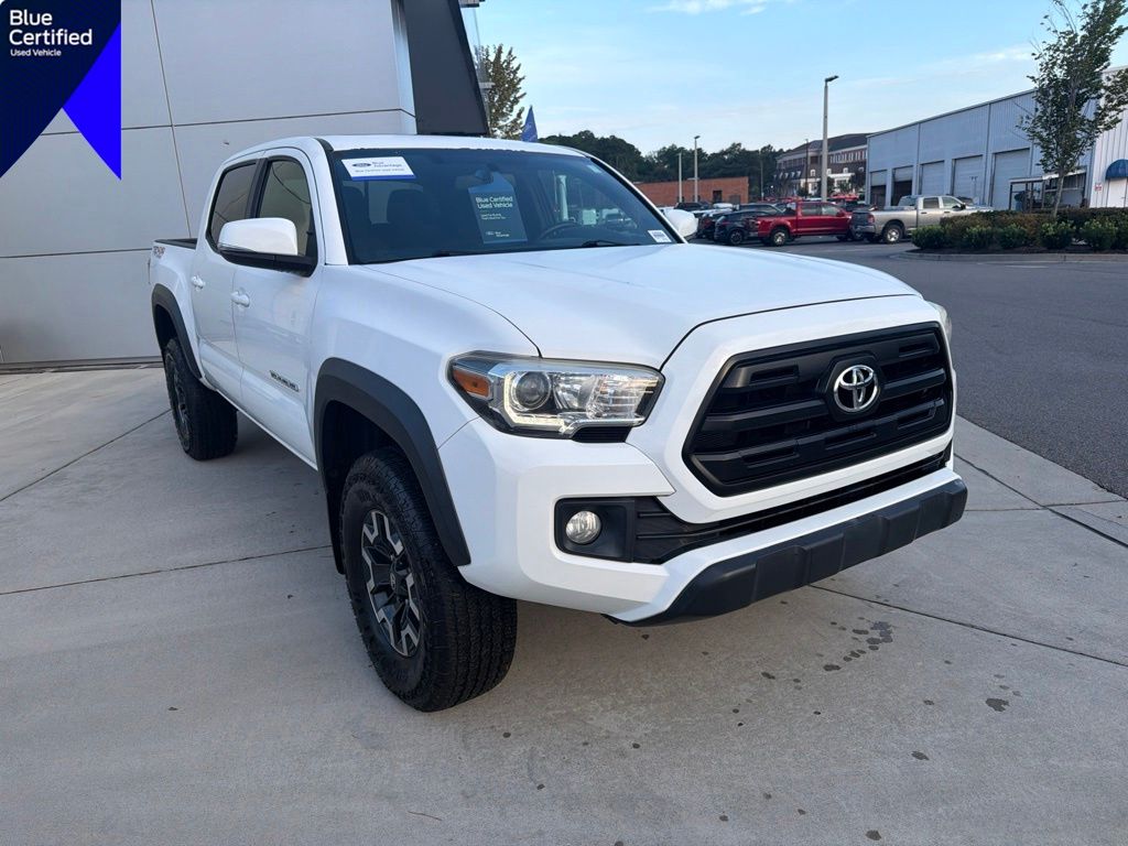 Super White 2017 Toyota Tacoma Pickup Truck Four-Wheel Drive 6-Speed Automatic