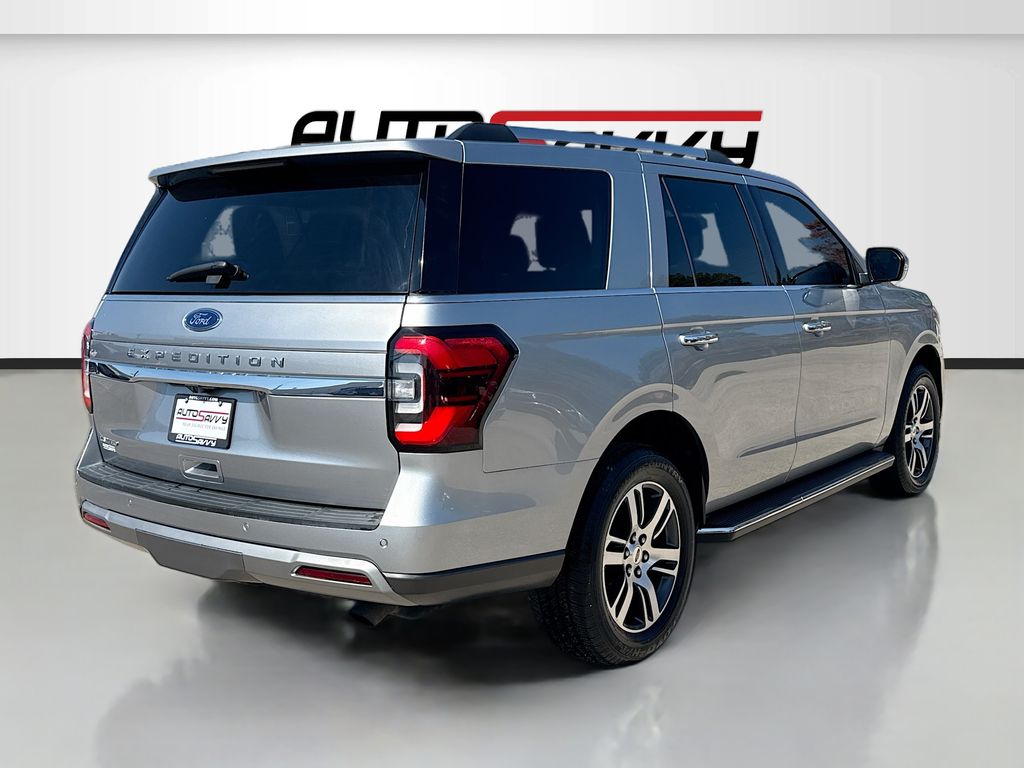 2022 Ford Expedition Limited Silver at EAG Ford Navasota