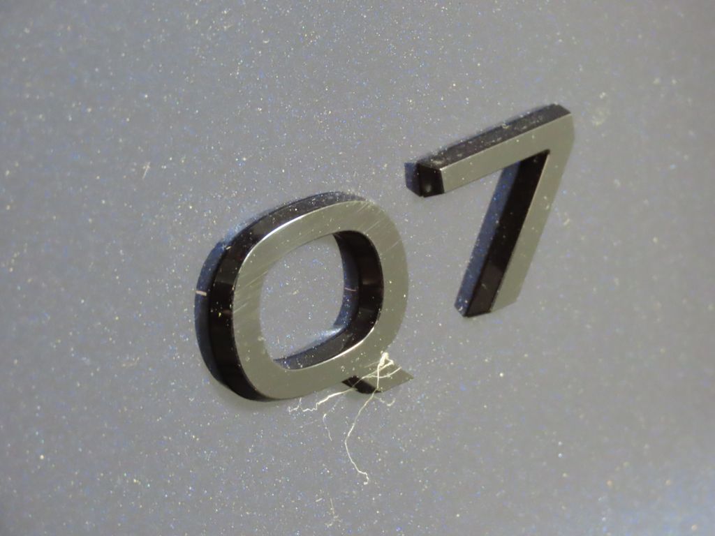 Thumbnail: 2026 Audi Q7 - 9