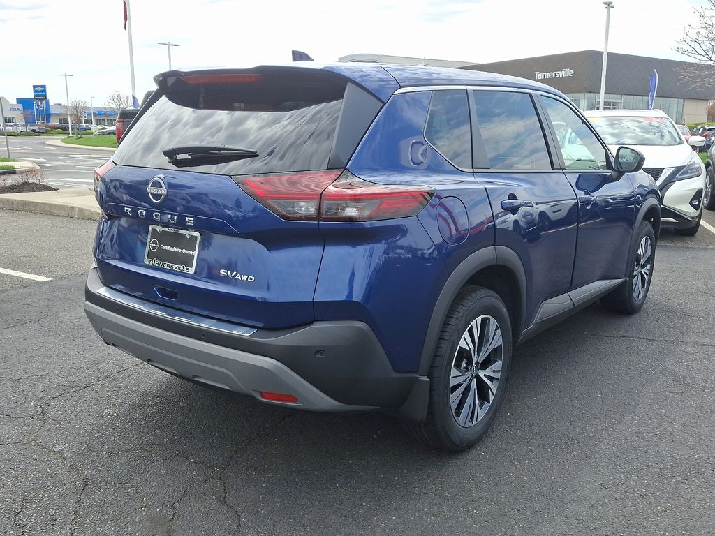 2022 Nissan Rogue SV 6