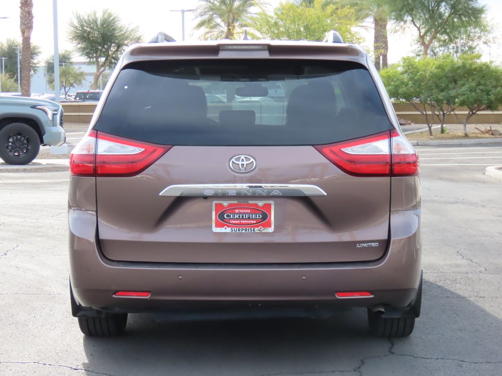 2019 Toyota Sienna SE Premium 6