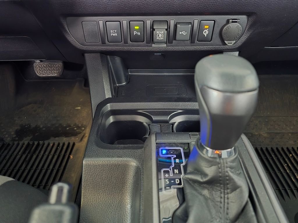 Thumbnail: 2023 Toyota Tacoma - 19