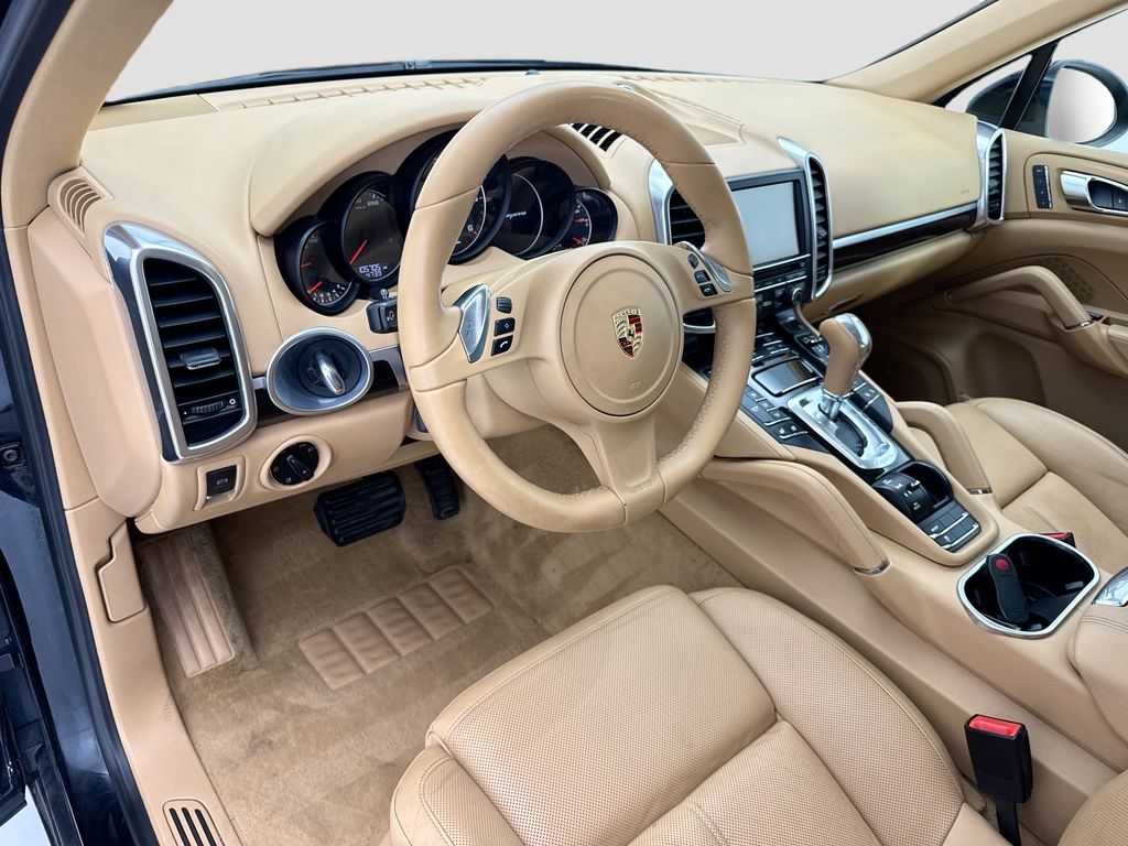 Thumbnail: 2014 Porsche Cayenne - 9