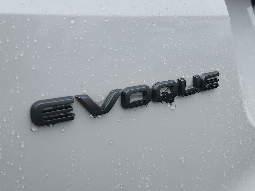 Thumbnail: 2024 Land Rover Range Rover Evoque - 31