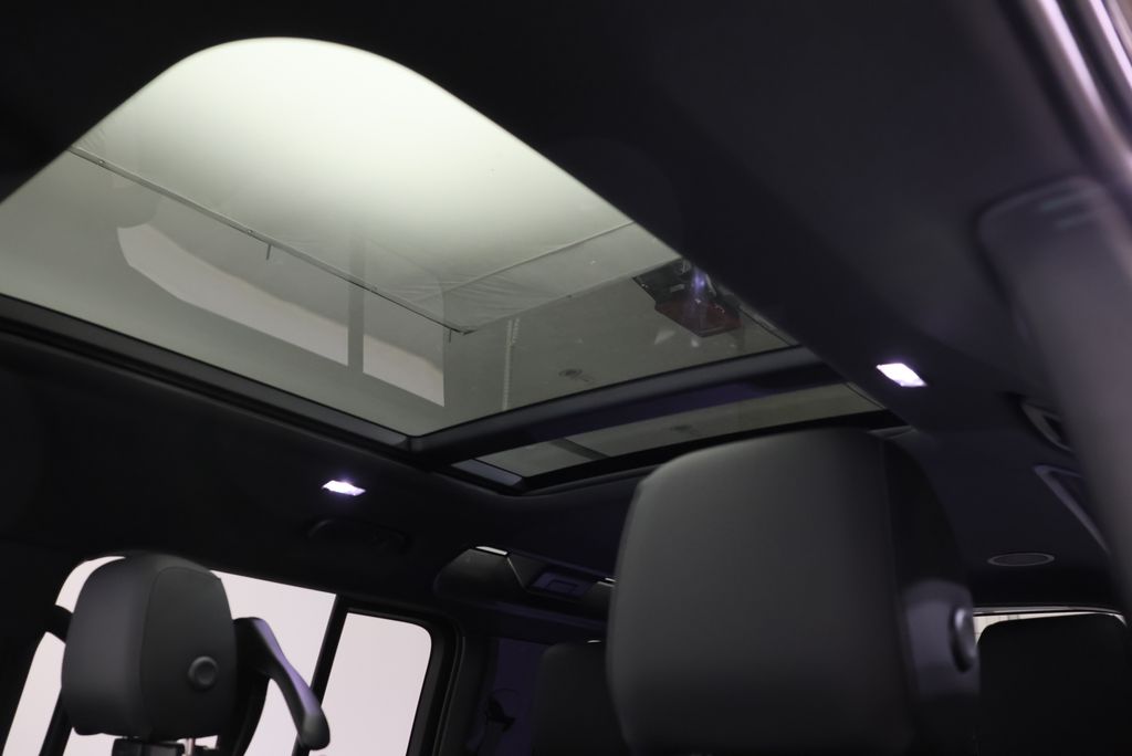 Thumbnail: 2026 Land Rover Defender - 14