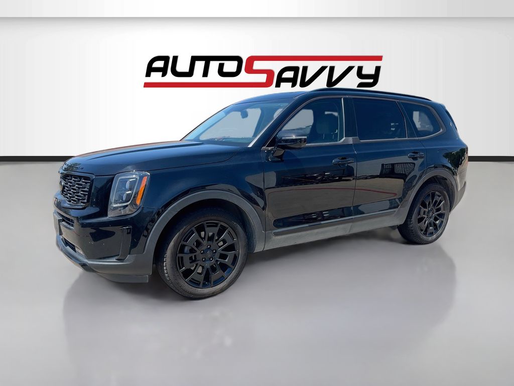 Used 2021 Black Kia SX image 3