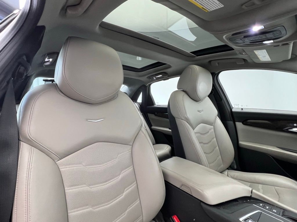 Thumbnail: 2018 Cadillac CT6 - 7
